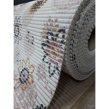 FÜRDŐSZOBAI GUMIS TEKERCS